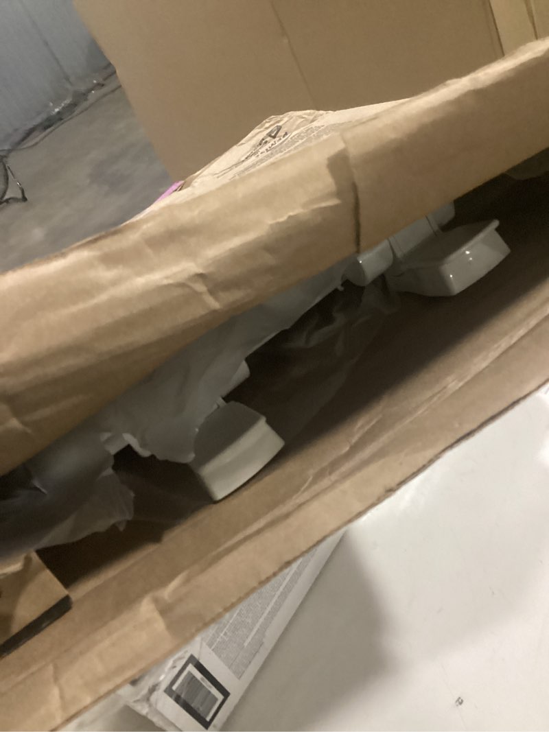 Condition photo showing Good Condition for bemis 730slec slow close toilet seat, easy clean hinges and durable plastic seat, made in usa, round, white