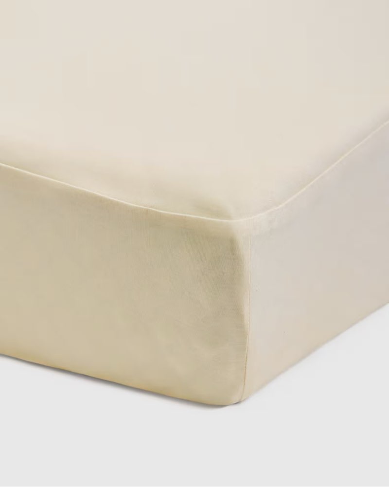 organic waterproof crib mattress protector color: natural queen 