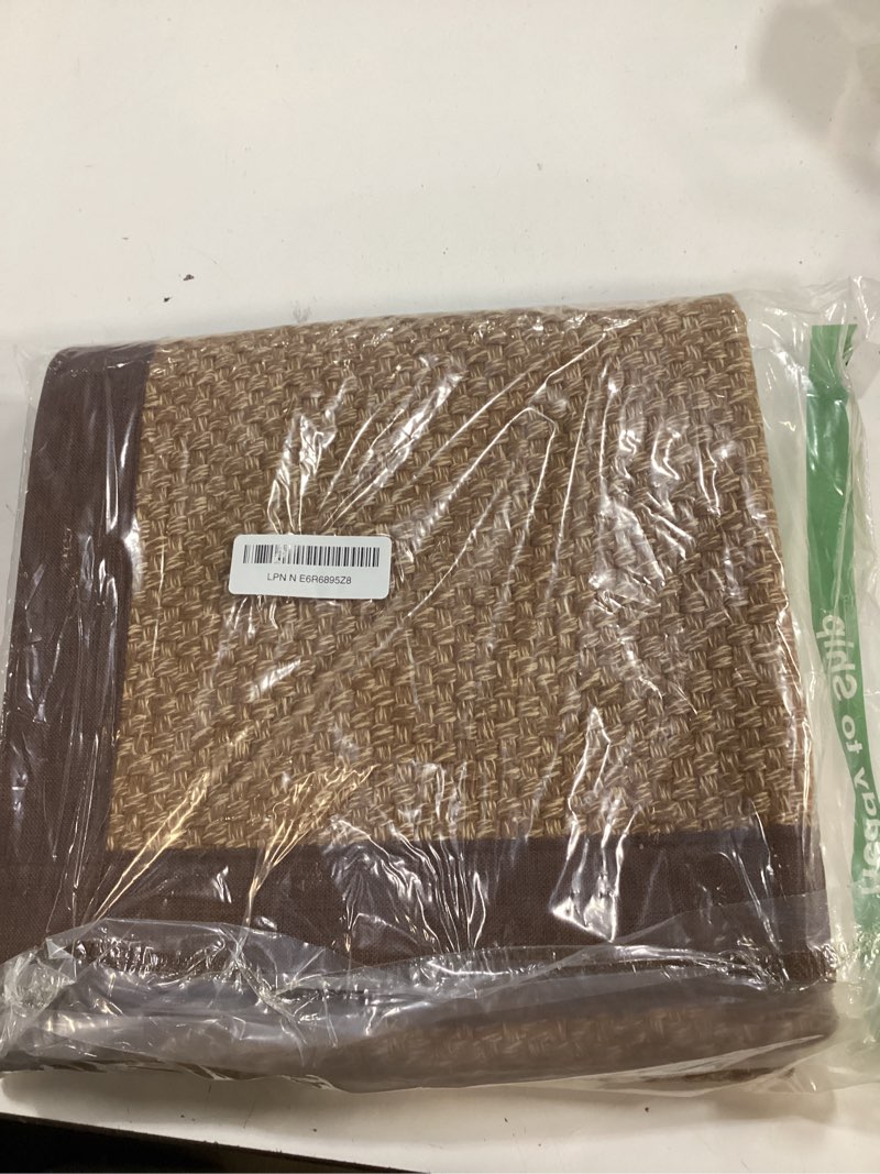 https://lotting-media.assets.bidfta.com/lotting_d47fda9f-a1c7-4575-ac0c-2b9027976da7