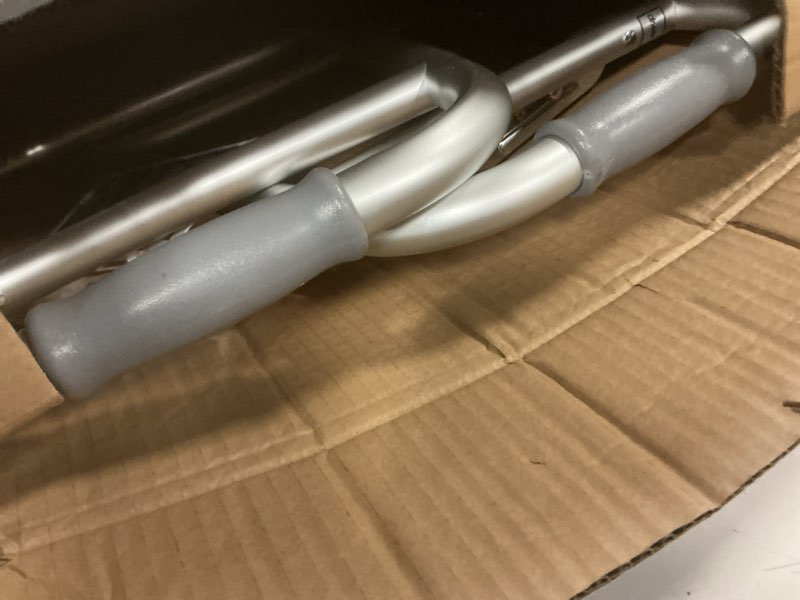 Condition photo showing Good Condition for Walker Adlt 2but w/5 whl.1/ea