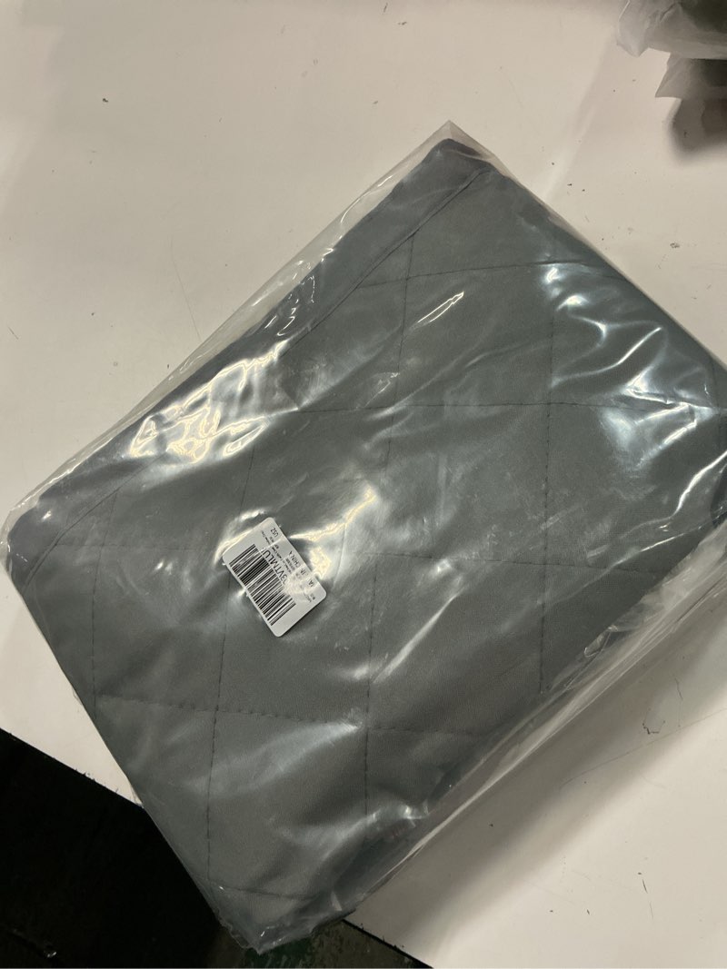 Condition photo showing New/Like New for magzo magnetic thermal insulated door curtain with perspective window, fits 30" x 80" door, 5 layers oxford&cotton, insulation cover blanket for winter/rv/inside camper, keep cold drafts out, grey fits door size 30''x80'' gray