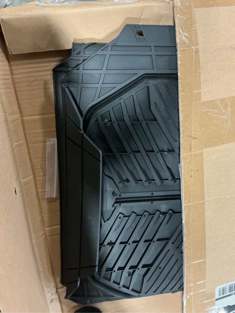 Condition photo showing Good Condition for car pass heavy duty rubber rear car mat, deep-dish odorless car floor mats all weather, universal trim-to-fit for suvs trucks sedans, waterproof anti-slip, black rear only black