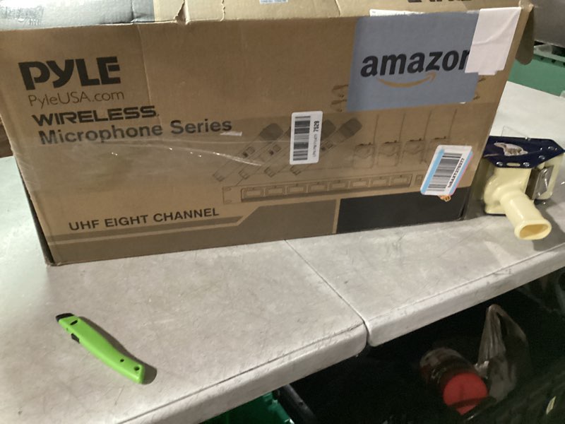 Condition photo showing Good Condition for Pyle 8 Ch UHF Wireless Microphone System & Rack Mountable Base 4 Handheld MICS 4 Headsets, 4 Belt Packs, 4 Lavelier/Lapel MIC with Independent Volume Controls AF & RF Signal Indicators (PDWM8350)