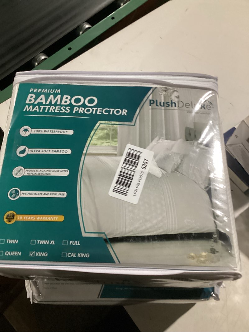 Condition photo showing New/Like New for PlushDeluxe Premium Bamboo Mattress Protector – King Size, Waterproof, & Ultra Soft Breathable Noiseless Washable Bed Mattress Cover for Comfort & Protection - White