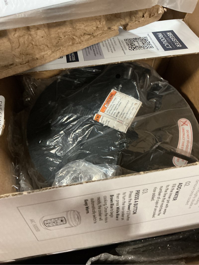 Condition photo showing Good Condition for aroma housewares professional plus arc-5000sb 20 cup (cooked) digital rice cooker, food steamer, slow cooker, stainless exterior/nonstick pot, silver, black, 10-cup uncooked/20-cup cooked/4qt