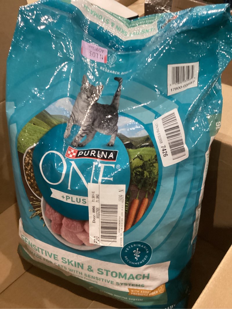 Condition photo showing Good Condition for purina one sensitive stomach, sensitive skin, natural dry cat food, +plus sensitive skin and stomach formula - 16 lb. bag turkey 16 pound (pack of 1)