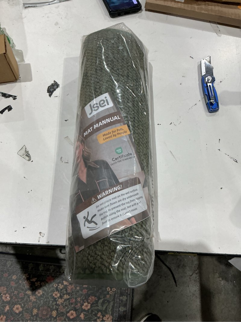 Condition photo showing New/Like New for jsei 17''x48'' non-slip kitchen runner rug, polypropylene kitchen mats, machine washable absorbent and stain resistant kitchen rug, carpet mats with tpr backing for kitchen, green green 17'' x 48''