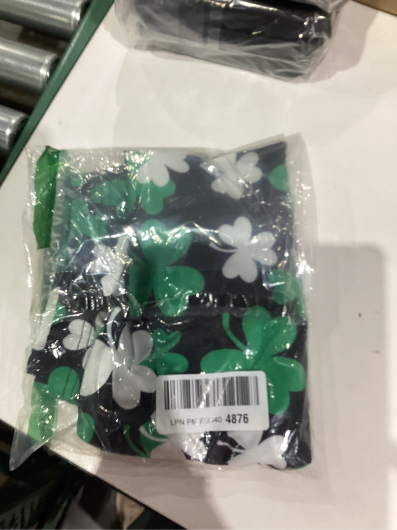 Condition photo showing New/Like New for Women's St Patricks Solft Graphic Leggings Clover Paddy's Lucky Mid Rise Tights Irish Garden Bloom XL