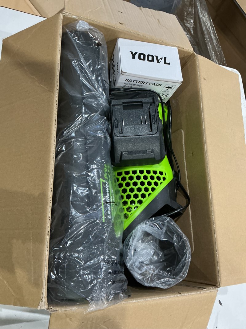 Condition photo showing Good Condition for leaf blower cordless, 650cfm electric leaf blowers with 2 x 5.2ah batteries and charger, 3 speed modes, 1 x adjustable shoulder strap, powerful blowers for lawn care, patio, dust, blowing leaves