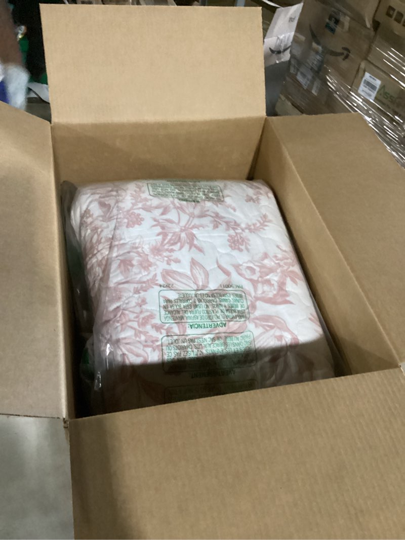 Condition photo showing Good Condition for laura ashley - queen quilt set, soft & reversible cotton floral bedding with a medium weight feel, 3 piece bed set with matching pillowcases (bedford pink) queen bedford pink