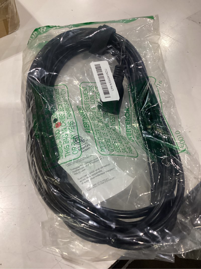 Condition photo showing New/Like New for skrizcable 16/3 25 ft outdoor extension cord waterproof, weatherproof & flame retardant black 3 prong power cord outside for lawn & garden, 13 amps 1625 watts 125 vac 16awg sjtw, etl listed 25ft 16awg outdoor black