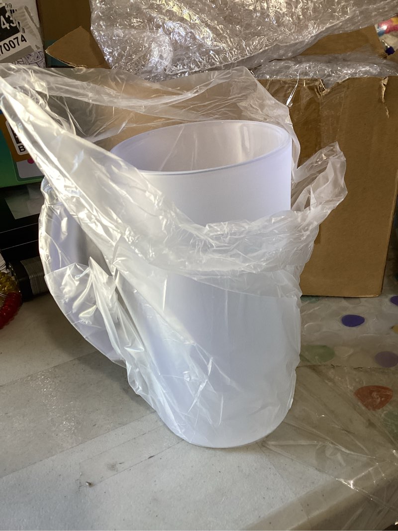 Condition photo showing New/Like New for 2pcs 16oz frosted sublimation glass beer mugs 2.751 pounds