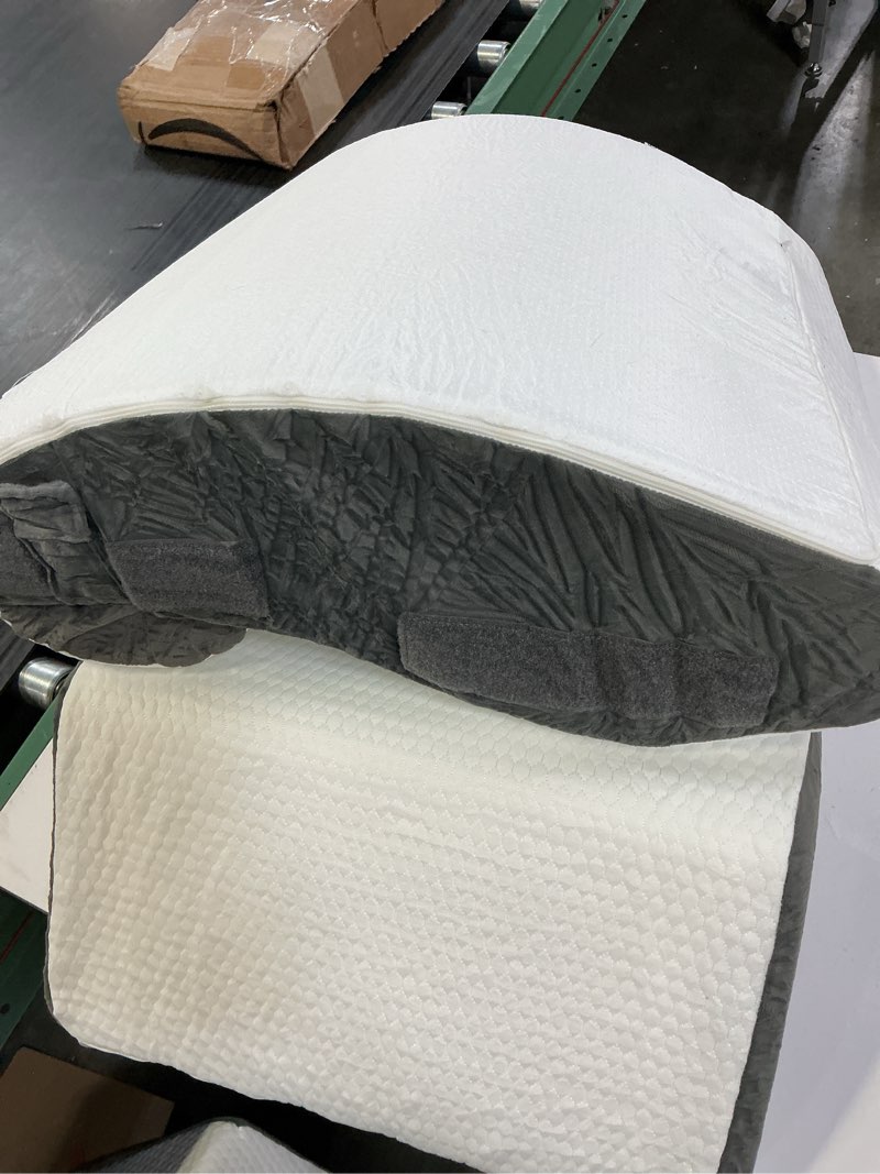 Condition photo showing As Is for 4pcs wedge pillow set for after surgery, orthopedic bed wedge pillow for back pain relief, sitting up in bed, acid reflux, adjustable post surgery pillows for gerd, snoring, white/grey