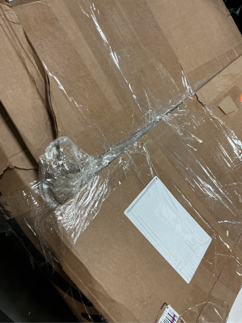 Condition photo showing Good Condition for Mohawk Home 24" x 24" Indoor/Outdoor 0.25" Pile Height, Peel and Stick Carpet Tile, Grey Polyester, (15 Tiles) (60 sqft/Box) Graphite Grey