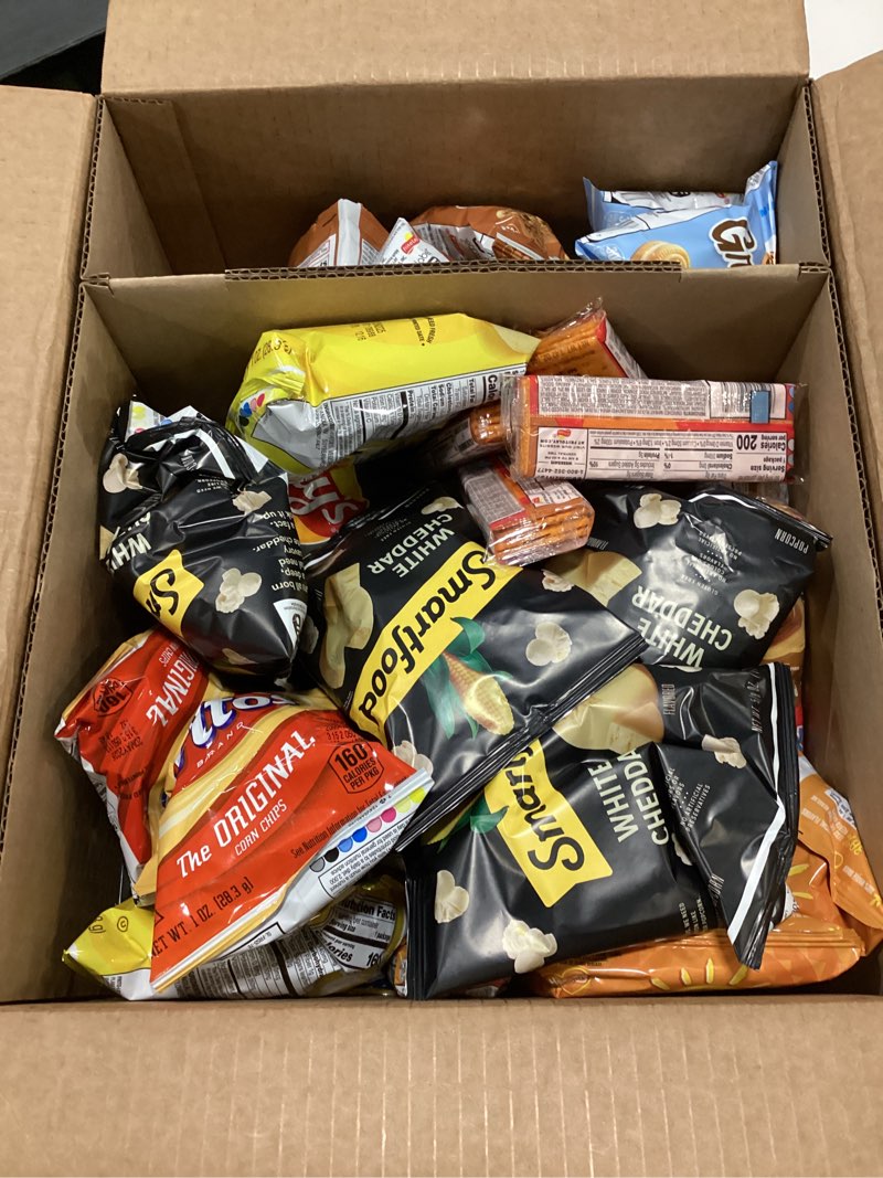 Condition photo showing Good Condition for (Best by May/20/2025)Frito-Lay Sweet & Salty Snacks Variety Box  Mix of Cookies  Crackers  Chips & Nuts  50 Count