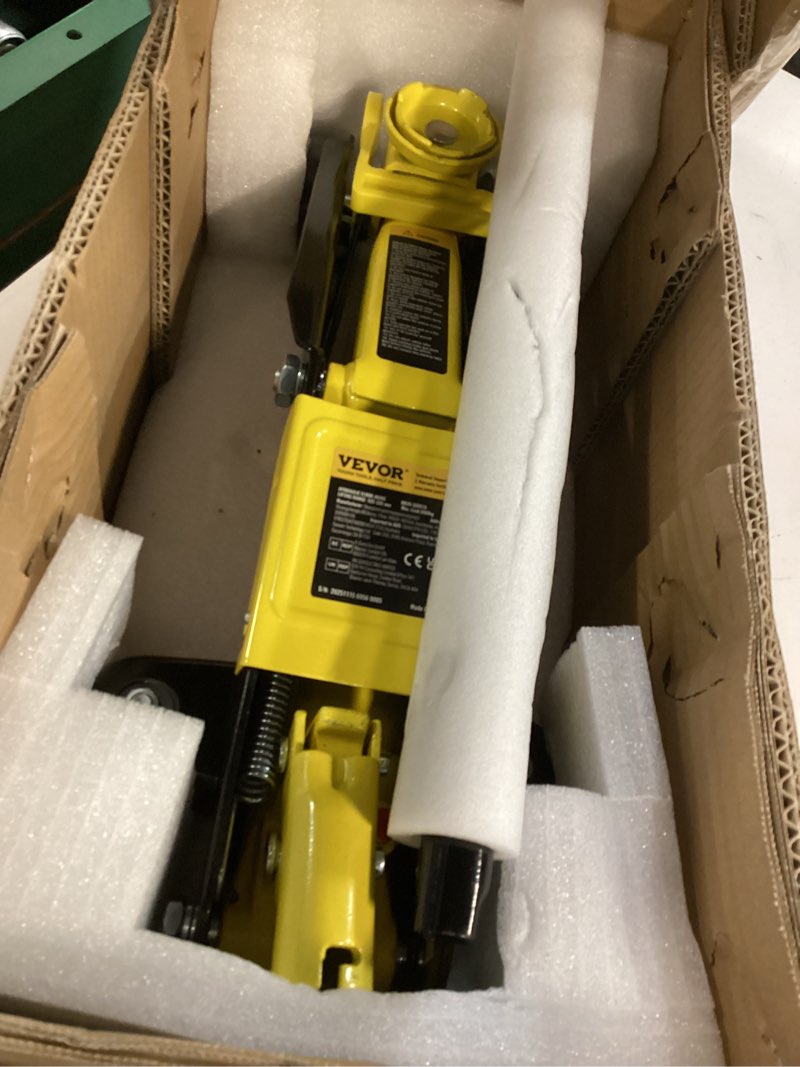 Condition photo showing Good Condition for VEVOR Low Profile Floor Jack 1.5 Ton (3300 lbs), Heavy Duty Iron Hydraulic Racing Floor Jack, Hydraulic Car Jack, Single Piston Quick Lift Pump, 4.7"-12.1" Height Lifting Range (Yellow) 1.5T