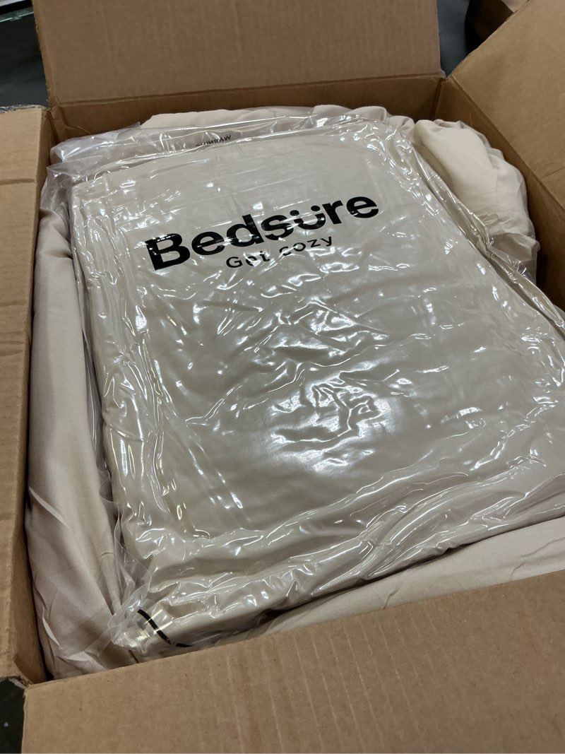 Condition photo showing Good Condition for bedsure queen comforter set beige - bed in a bag queen size bedding 7 pieces, gentlesoft™ pintuck bed set gift for family, pinch pleat all season comforter with sheets, pillowcases & shams queen 02 - beige