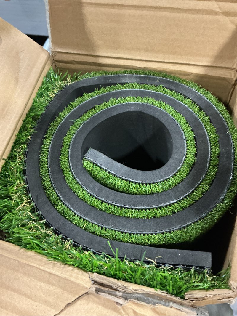 Condition photo showing Good Condition for Premium Dual-Turf Golf Mat: 5x4ft Thickened for Backyard, Driving Range, Indoor & Outdoor Practice Hitting, Swing & Chipping, Ideal Gifts for Men Dad