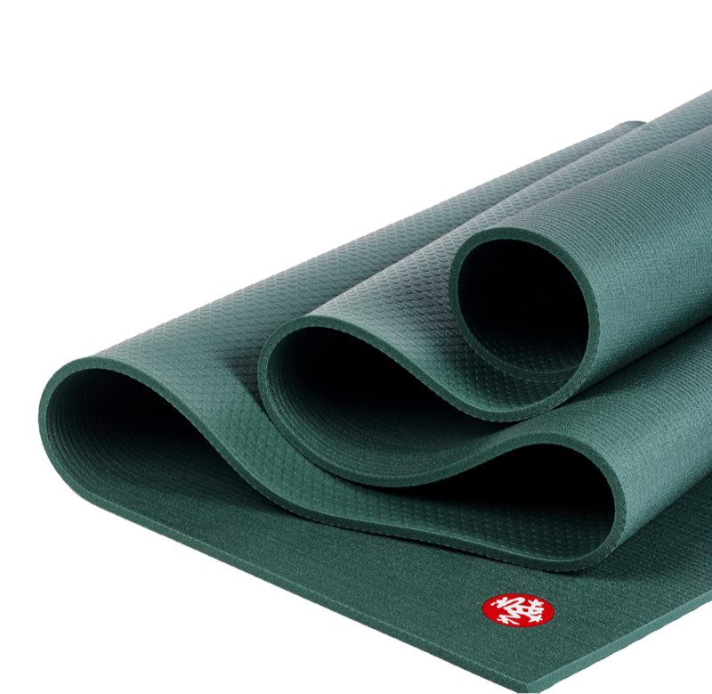 Manduka PRO Yoga Mat - 1 Teacher Recommended, Grippy Textured 6mm ultra-dense, Hot Yoga Workout, Studio at Home Pilates