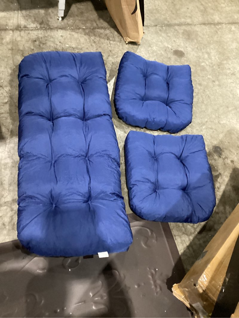Condition photo showing As Is for u-shaped twill tufted settee cushion set (set of 3)
