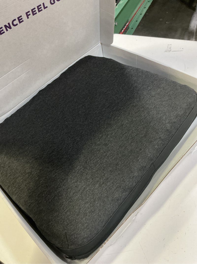 Condition photo showing Good Condition for purple royal seat cushion - seat cushion for the car or office chair - temperature neutral grid