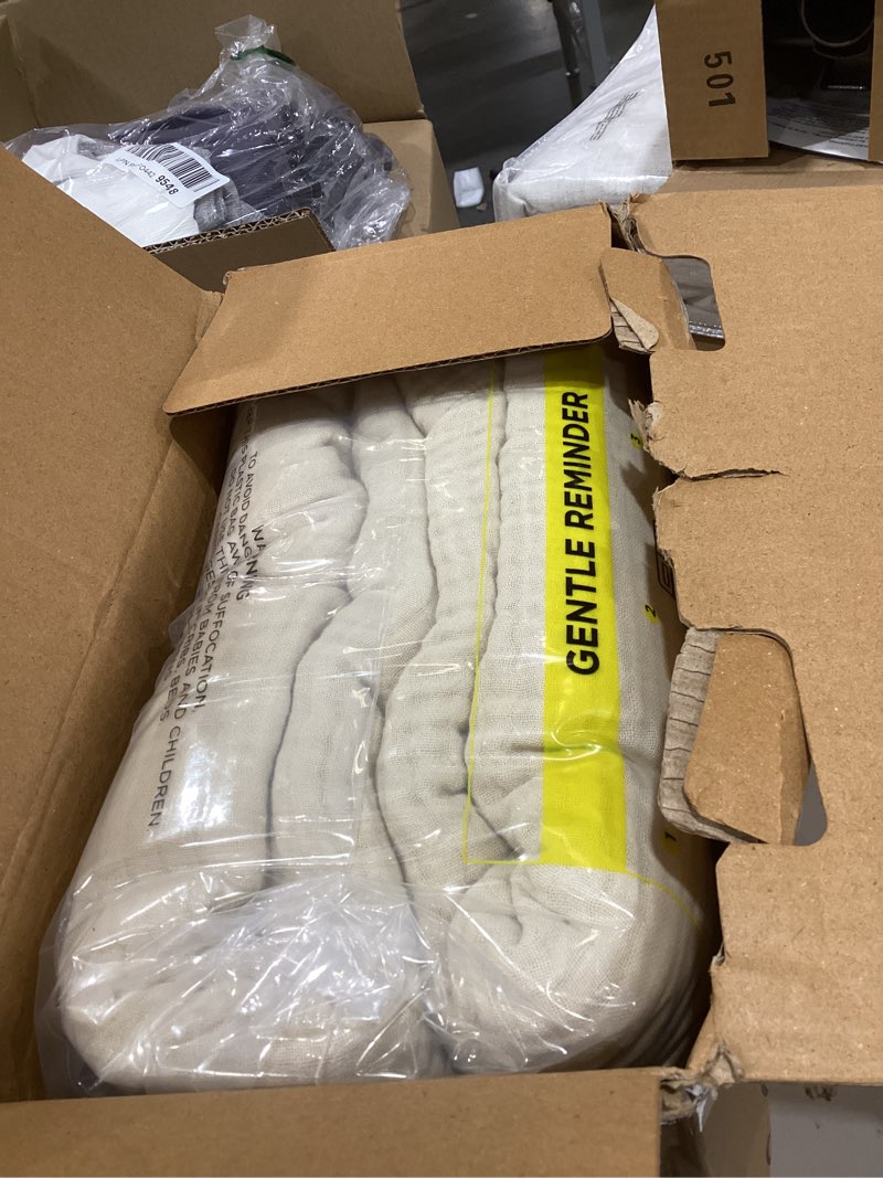 Condition photo showing Good Condition for Bedsure 100% Cotton Muslin Blanket Queen Size for Bed - 4-Layer Breathable and Lightweight Thin Soft Summer Gauze Muslin Blankets for Adults, Linen Beige, 90x90 Inches 01 - Beige Queen (90" x 90")