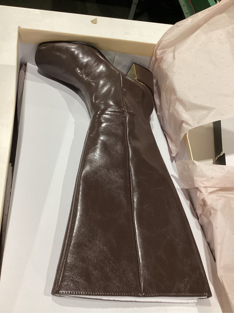 BCBGeneration Women's SEENA Fashion Boot, 9.5