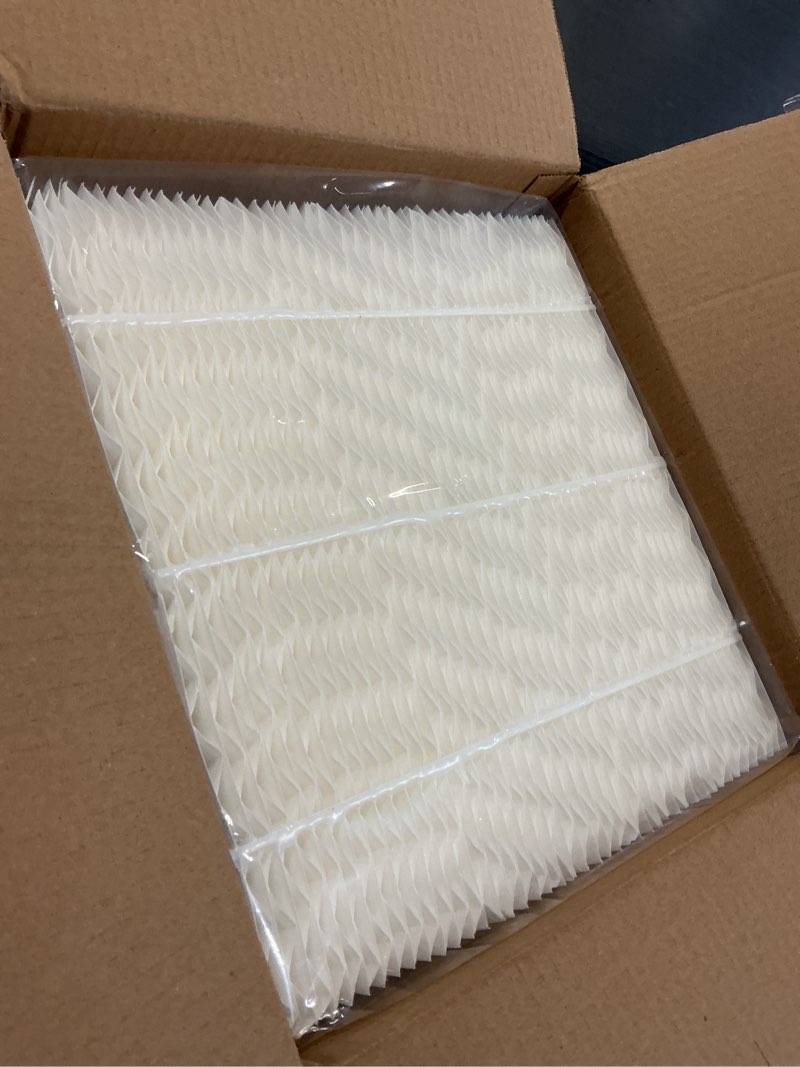 Condition photo showing Good Condition for Funmit 1043 Super Humidifier Wick Filter (2 Pack) Replacement for Essick Air AIRCARE EP9500, EP9700, EP9800, EP9R500, EP9R800, 821000, 826000, 826800, 831000 Bemis Space Saver 800 8000 Humidifiers