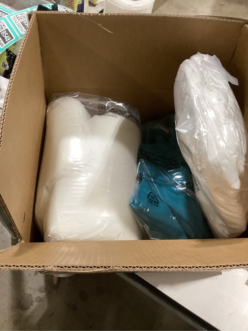 Condition photo showing New/Like New for Deep Seat Cushions, Outdoor Cushions, Patio Furniture Cushions, Deep Seat & Back Cushion Patio Cushions with Rmoveable Cover for Backyard Couch Sofa Fade Resistant (19x19x3 in, Solid Aqua Green) 19 x 19 x 3 In -1 Set Solid Aqua Green