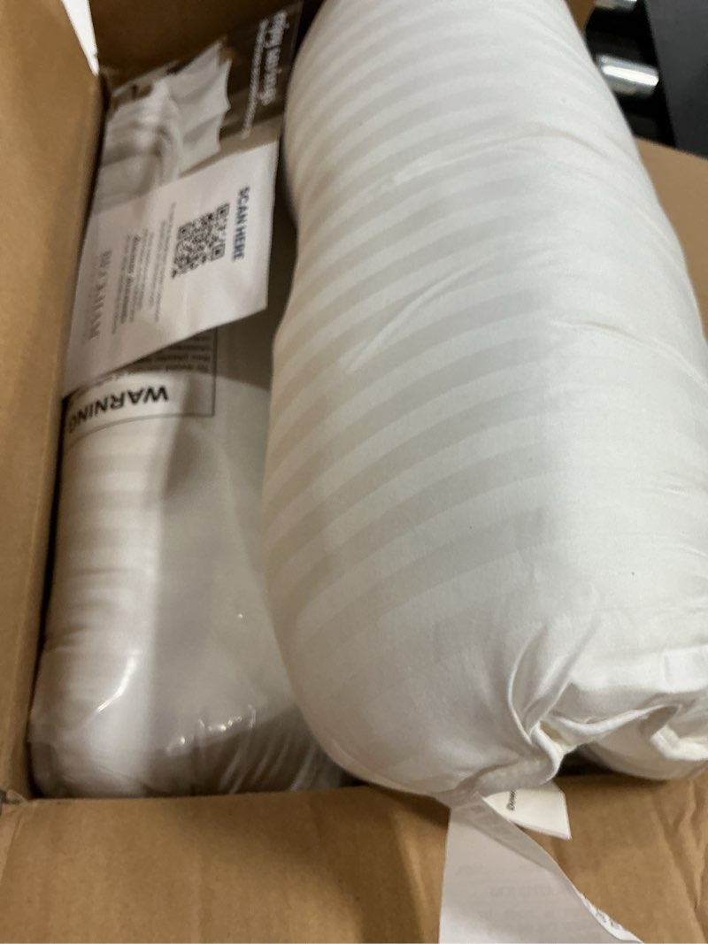 Condition photo showing Good Condition for Beckham Hotel Collection Bed Pillows Standard/Queen Size Set of 2 - Original Soft Down Alternative Pillow for Sleeping - Soft Support for Back, Stomach or Side Sleepers Queen / Standard White