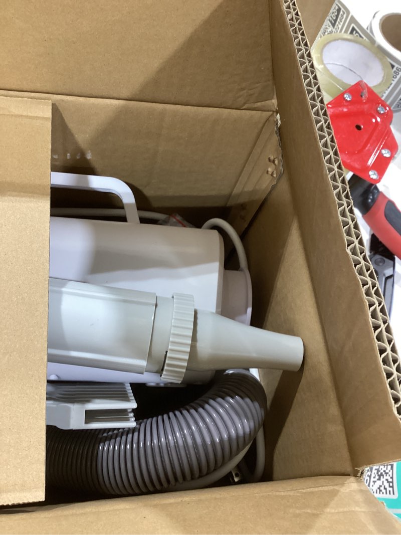 Condition photo showing Good Condition for Dog Vacuum and Dryer – Dog Blow Dryer for Grooming, Used for Drying Pets After Bathing or Grooming, with Adjustable Wind Speed and Temperature Control.