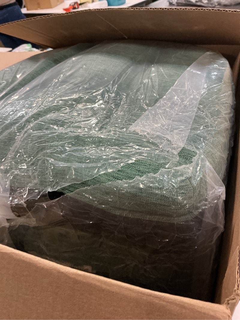 Condition photo showing Good Condition for Basic Beyond Chair Cushions for Dining Chairs 6 Pack, Chair Cushion with Ties and Non Slip Backing, 15.5 x 15.5 inches Tufted Chair Pads for Dining Chairs, Forest Green Forest Green 6 Count(Pack of 1)