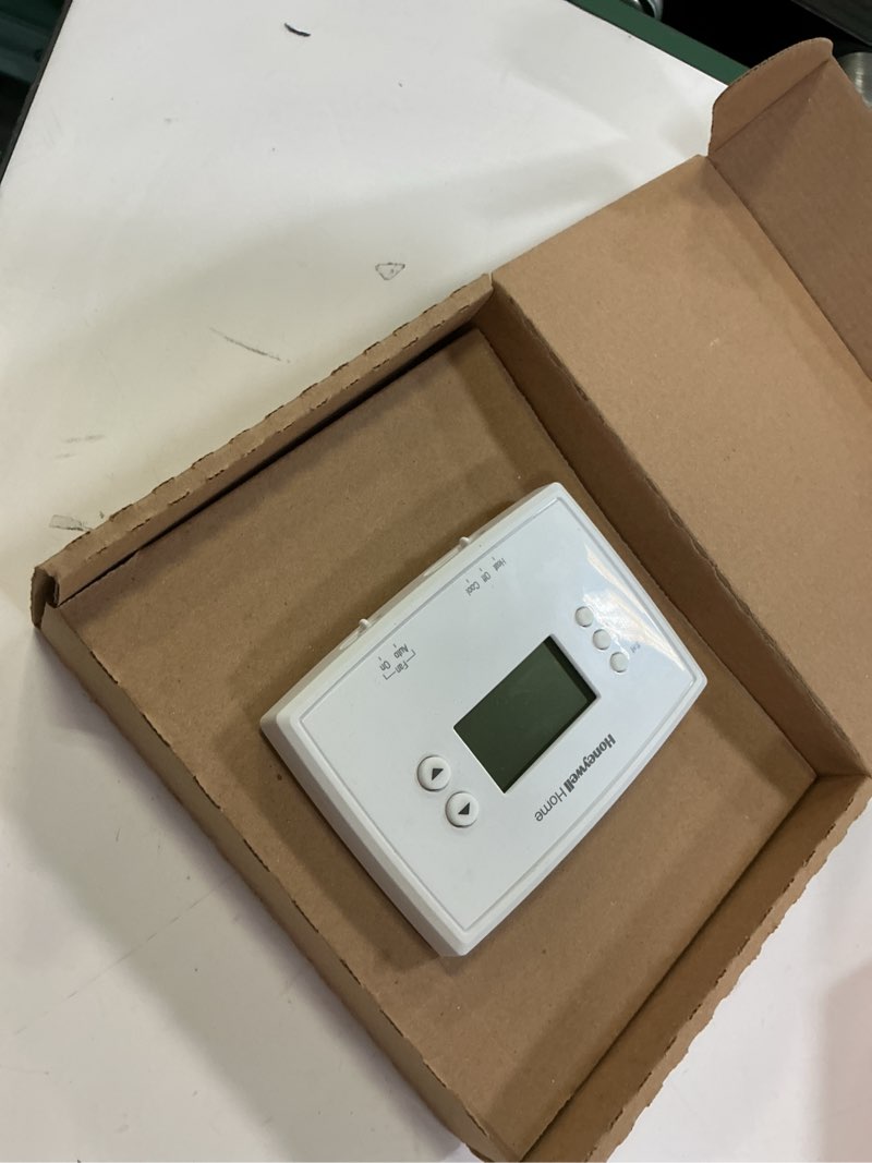 Condition photo showing Good Condition for Honeywell 7-Day Programmable Thermostat With Backlight  White