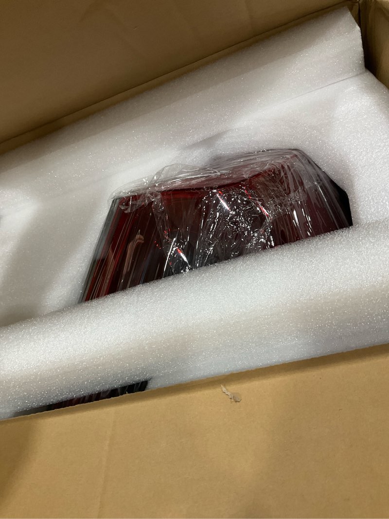 Condition photo showing Good Condition for led tail lights assembly compatible with 2020 2021 2022 honda crv,left driver side rear light taillights replacement # 33550tlaa21