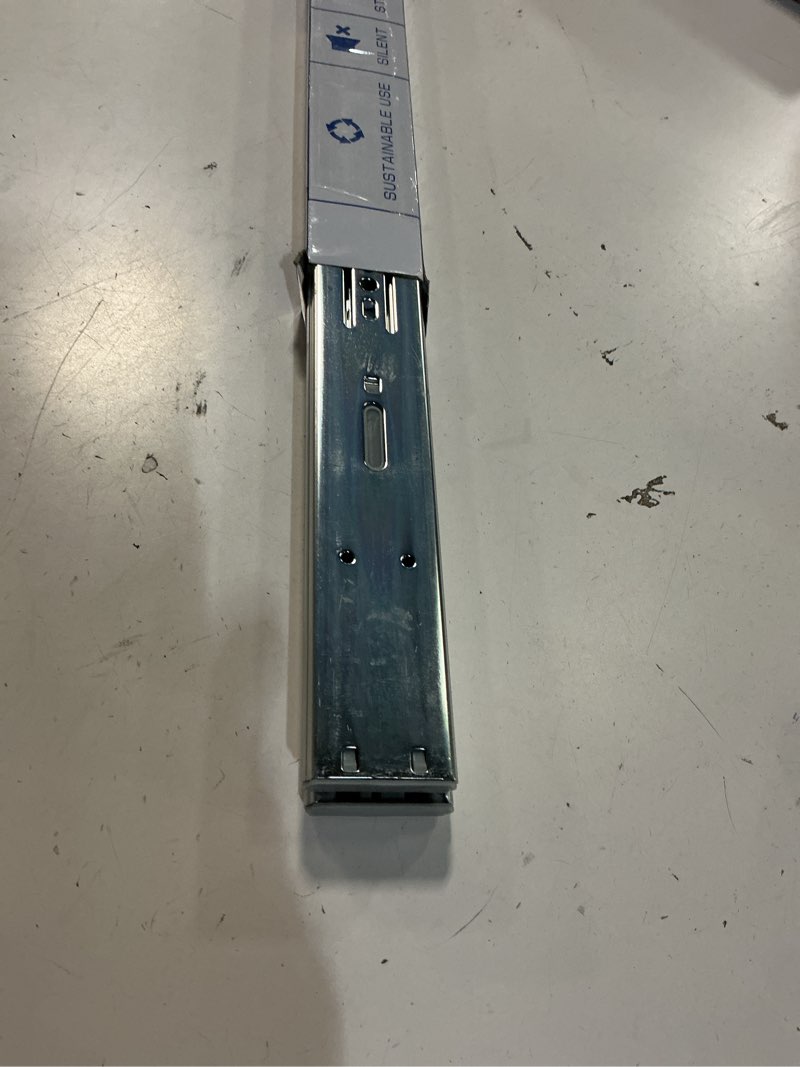 Condition photo showing Good Condition for lontan 1 pair side mount heavy duty drawer glides 22 inch soft close drawer slides 100 lb capacity ball bearing full extension cabinet rails silver-soft close 22 inch 1