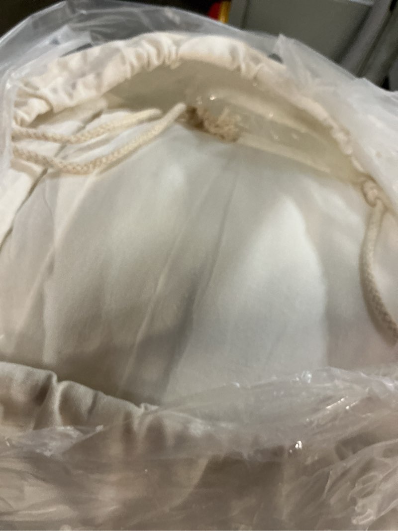 Condition photo showing New/Like New for YOUR MOON 100% Organic Wool Mattress Topper Queen Size – 2 Inch Thick Pillow Top Mattress Pad, 700GSM Natural Wool Filling, Back Pain Relief Bed Topper with Cotton Cover-16'' Depth, 60"x80" (White) White Queen