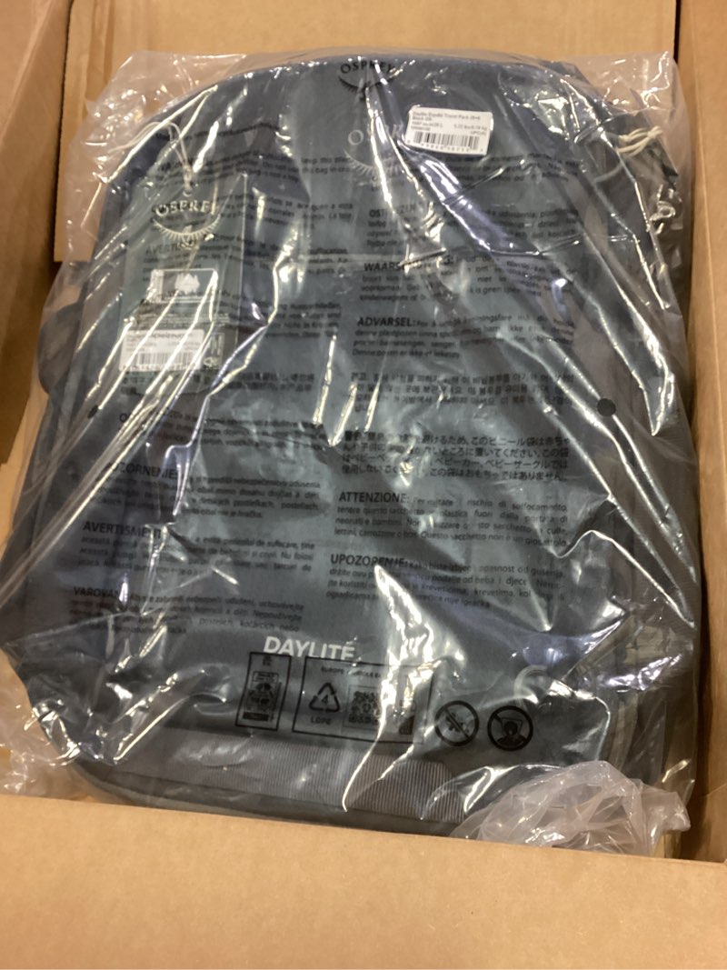 Condition photo showing New/Like New for Osprey Daylite Expandable 26+6 Travel Pack, Black