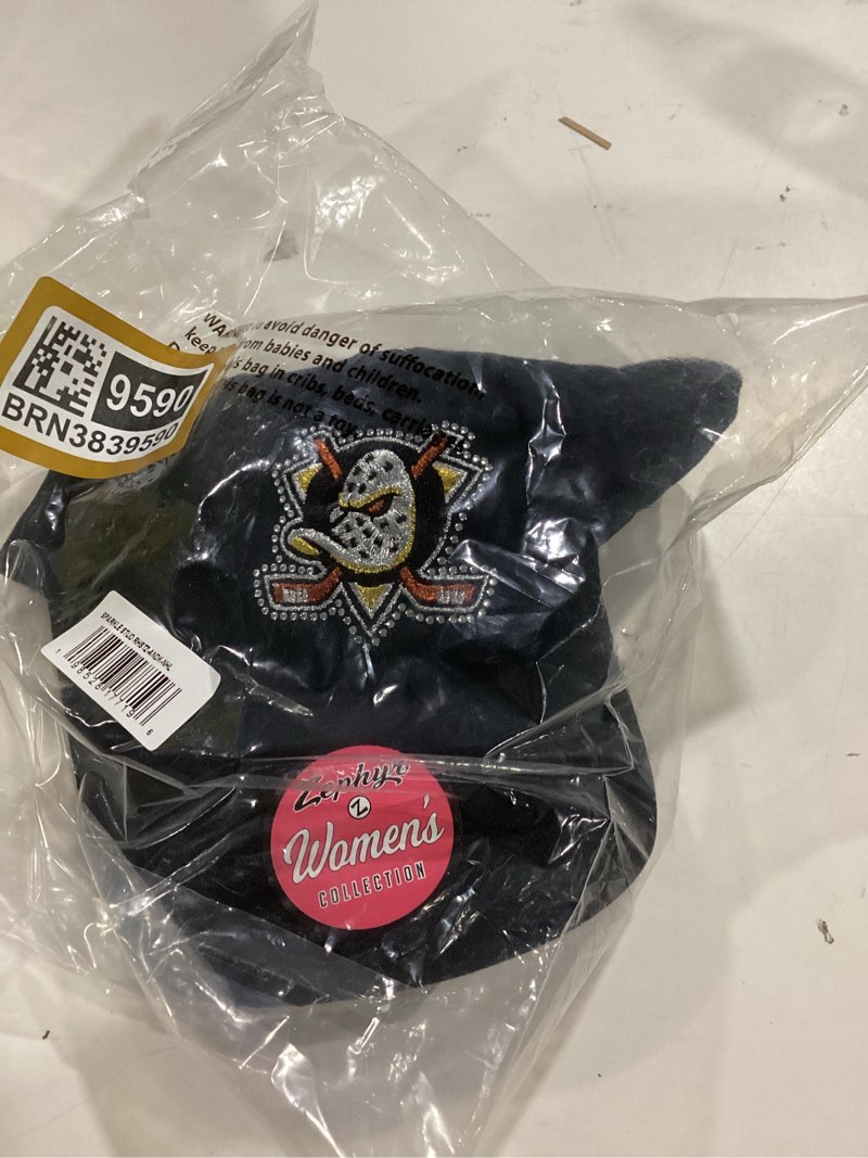 Condition photo showing Good Condition for ZHATS NHL Unisex-Adult NHL Officially Licensed Adjustable Hat Scholarship Icon Black Anaheim Ducks One Size Black