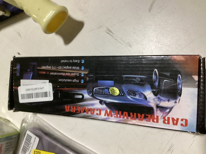 Condition photo showing Good Condition for bw® 2.4g wireless car license mount rear view backup camera 7 ir led night vision with transmitter & receiver (waterproof ip67 / color cmos / 135 degree viewing angle/distance scale line)