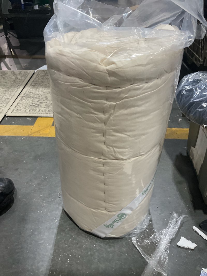 Condition photo showing Good Condition for organic merino wool mattress topper 1650 gsm - pillow top mattress pad, handmade, non-toxic, cooling and hypoallergenic wool topper for back pain relief