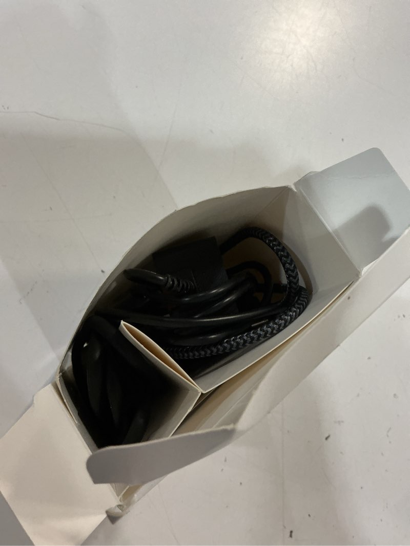 https://lotting-media.assets.bidfta.com/lotting_d5ece274-48bb-4299-a089-4300ec7f167d