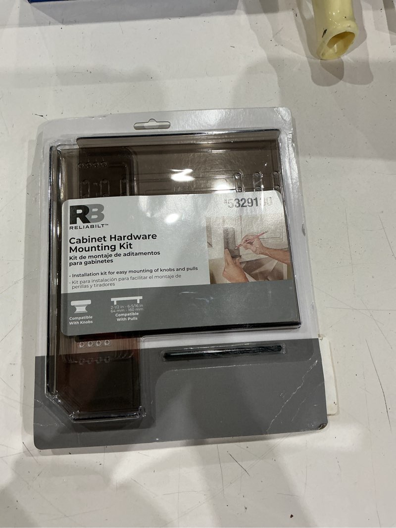 Condition photo showing New/Like New for reliabilt clear mounting template