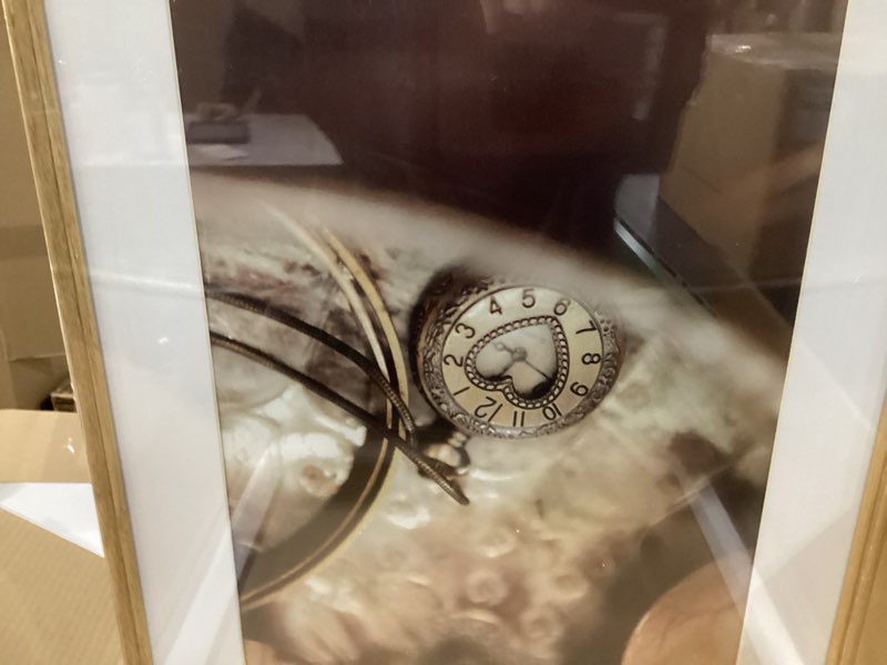 Condition photo showing New/Like New for Dreamland 16x24 Picture Frame, Solid Oak Wood 16 x 24 Frame with Real Glass, 16x24 Wood Frames with Mat for 12x18, Rustic Wooden Poster Art Frames for Wall USA-Sourced White Oak Wood 16x24-1P | Real Glass