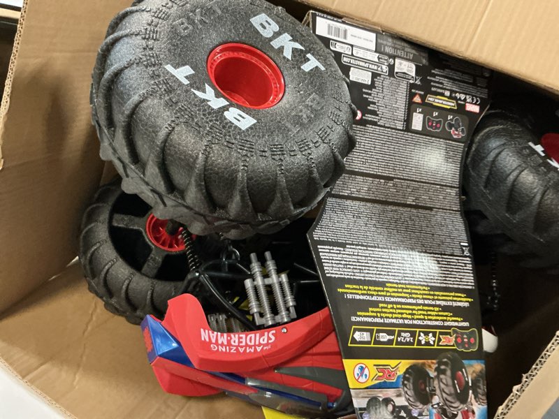 Condition photo showing Good Condition for Monster Jam Marvel Mega Spider-Man RC Monster Truck, All-Terrain, Over 2 Feet Long, 1:6 Scale, Super Hero Kids Toys for Boys and Girls Ages 4 and Up Multicolor