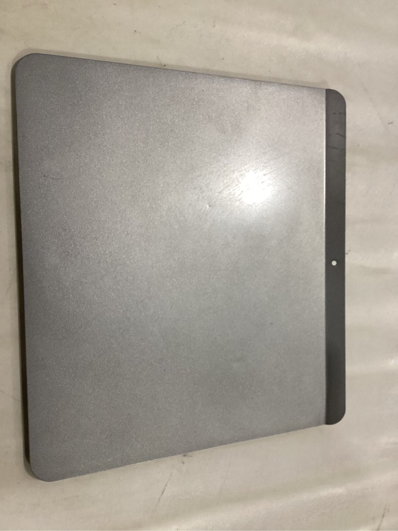 Condition photo showing New/Like New for HONGBAKE Large Flat Cookie Sheet No Edges, Nonstick Insulated Baking Pan, Commercial Oven Trays for Cooking, 16\" X 14\", Grey Large (16\" X 14\") Light Grey