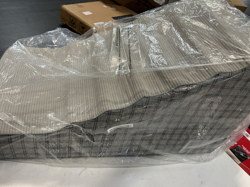 Condition photo showing Good Condition for pets ramp for high beds, small dogs & senior cats - non-slip texture & machine washable cover - supportive foam for joint comfort, easy climb for couch, sofa, furniture (grey)