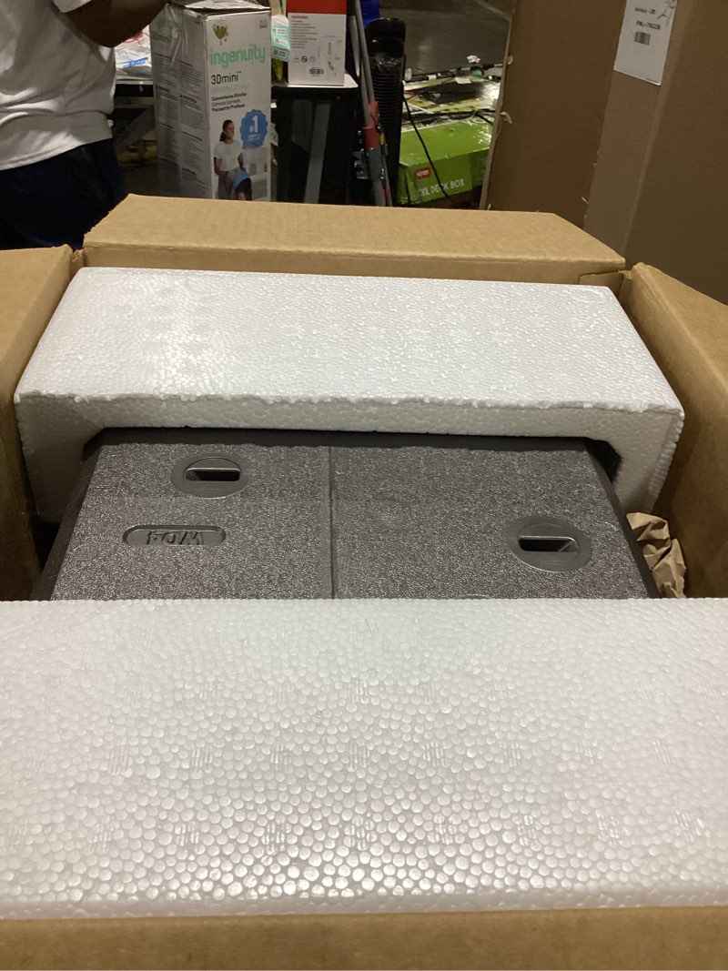 Condition photo showing Good Condition for sentrysafe black fireproof and waterproof safe, file folder and document box with key lock, 14.3 x 15.5 x 13.5 inches, hd4100
