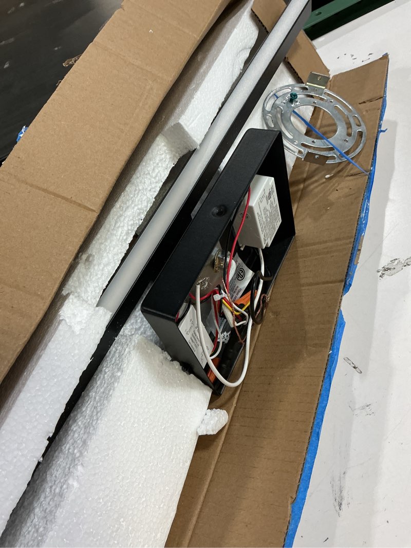 Condition photo showing Good Condition for VOLISUN Modern Bathroom Vanity Light 24 inch, Rotatable, 14W Dimmable 5CCT Led Bathroom Light Fixture Over Mirror, Black Bar Vanity Light for Bathroom Mirror Restroom-ETL Certificated Black 24 inch