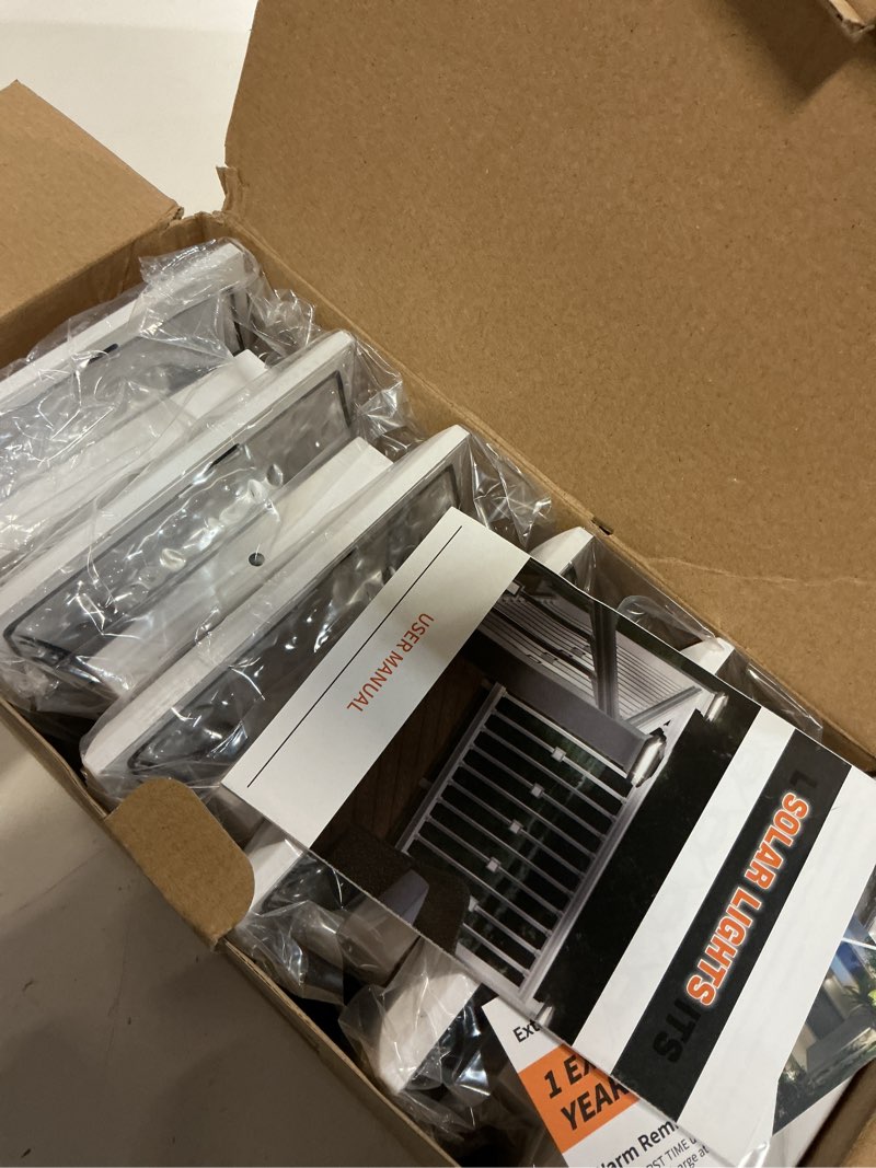 Condition photo showing Good Condition for t-sun 4x4 post cap lights 6 pack for vinyl/wooden fence,outdoor waterproof warm & cool white, deck solar post lights for patio garden yard lighting white-warm & cool white 6 pack