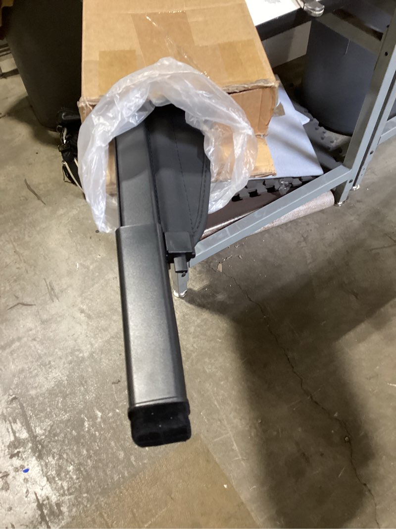 Condition photo showing Good Condition for auxmart retractable cargo cover for toyota highlander 2020-2026 rear trunk cover shielding shade for toyota highlander 2021 2022 2023